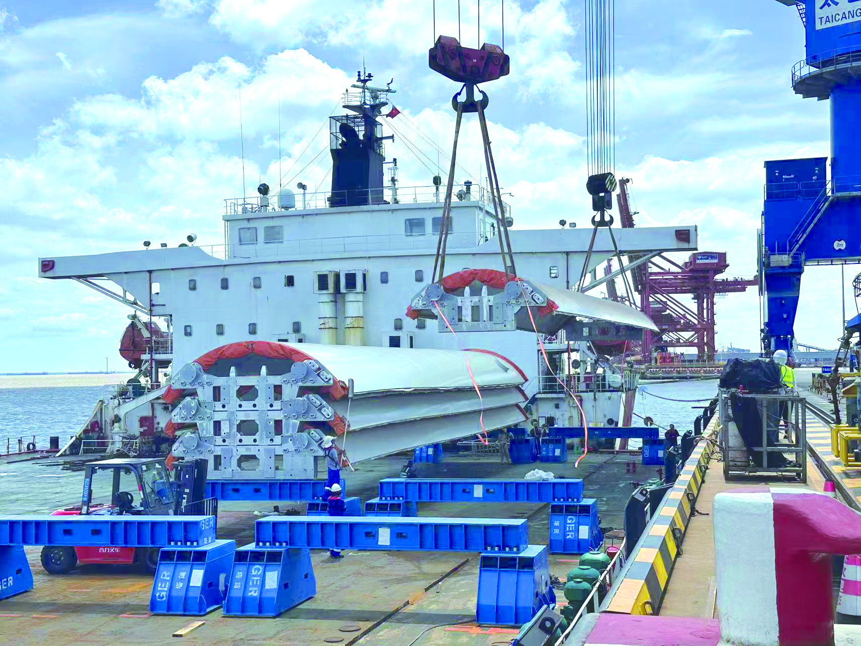 塔奈风力发电项目